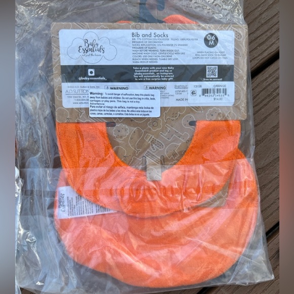 Baby Essentials Pumpkin Baby Bib Halloween Adorable Pumpkin Socks - Picture 4 of 6